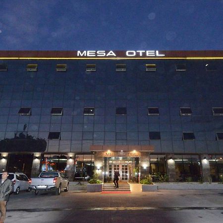 Mesa Hotel Batman Esterno foto