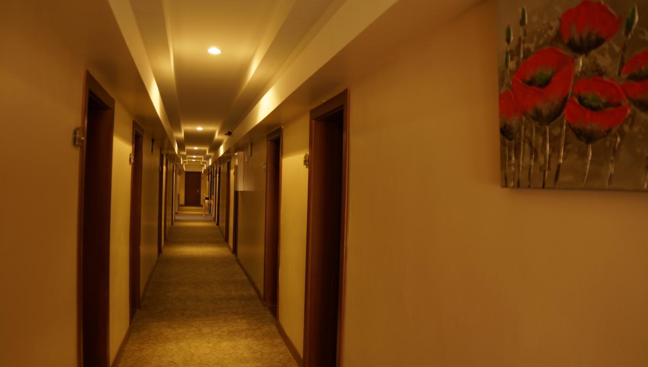 Mesa Hotel Batman Esterno foto