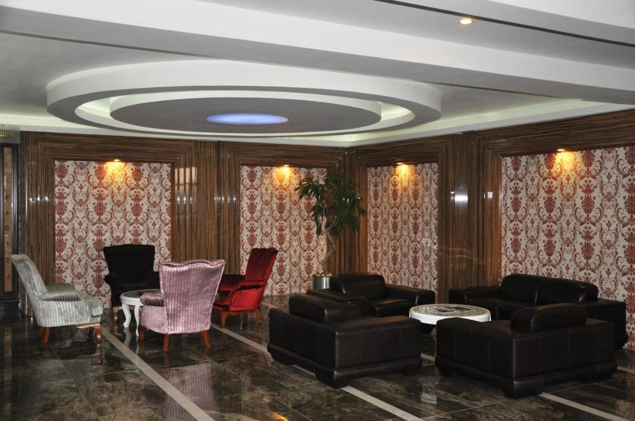 Mesa Hotel Batman Esterno foto